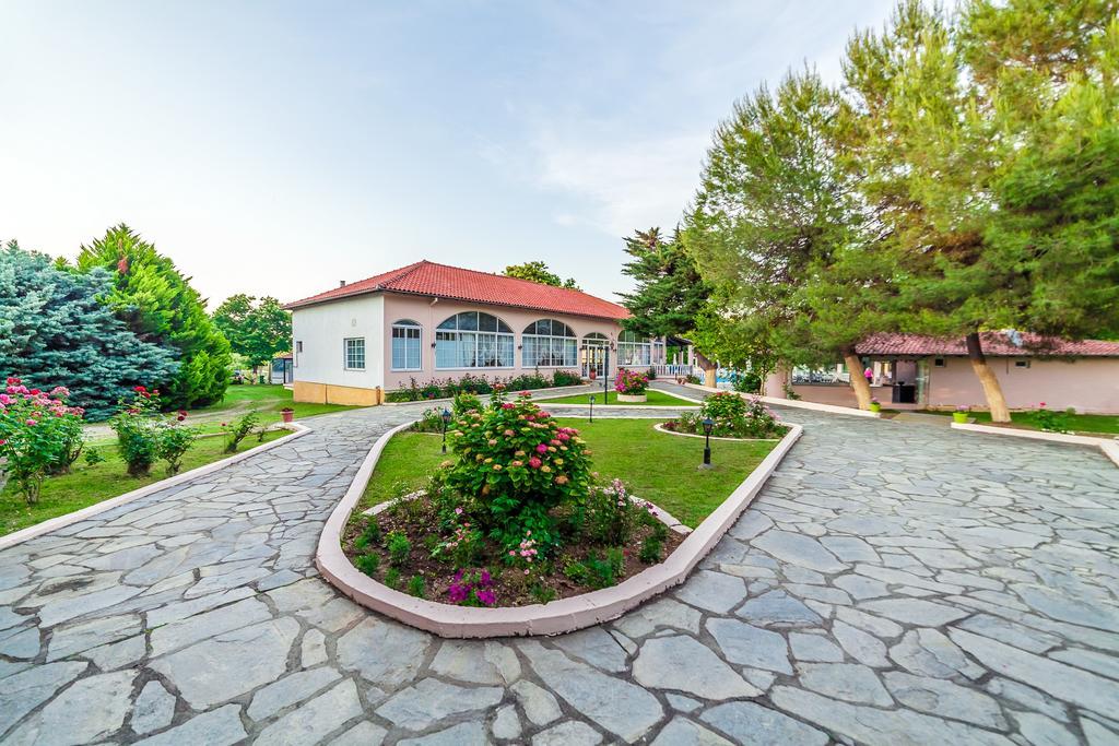 Sintrivanis Resort Beach Paralía Skotínis Zewnętrze zdjęcie