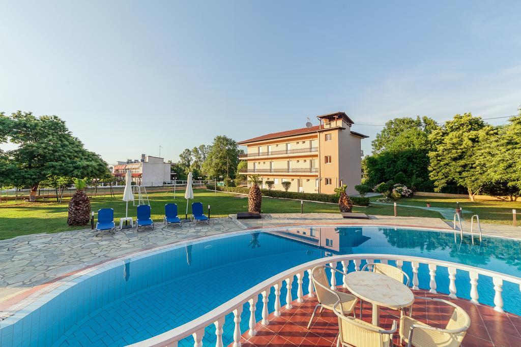 Sintrivanis Resort Beach Paralía Skotínis Zewnętrze zdjęcie